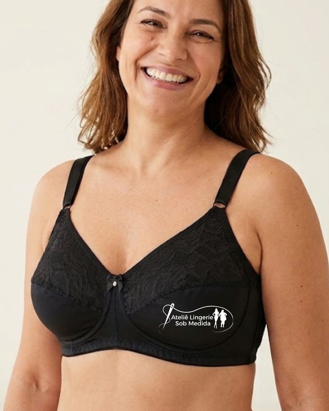 sutia preto sem bojo e sem aro tamanho 58